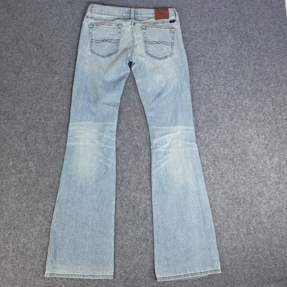 Lucky Brand Lil Maggie Jeans Women 2/26 Light Wash Excellent Low Rise Flare Leg - Picture 2 of 13